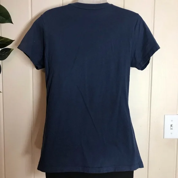 Disneyland Disney Mickey Mouse Blouse 
Large 10 - 12 (fits small) 
100% Cotton - Picture 8 of 12